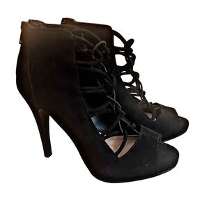 Fergie Tempest Black Open Toe Side Zip Edgy Sleek Glam Stiletto Shoe